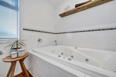 Photo of property in 91 Waihi Road, Hawera, 4610