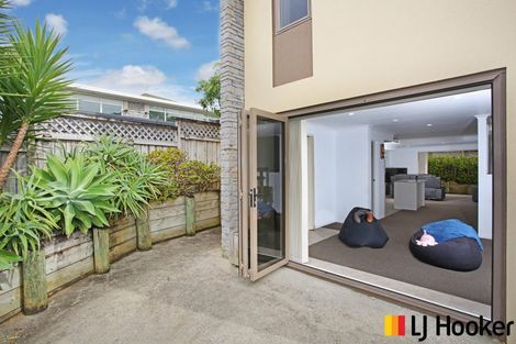 Photo of property in 12 Merlot Lane, Pukekohe, 2120
