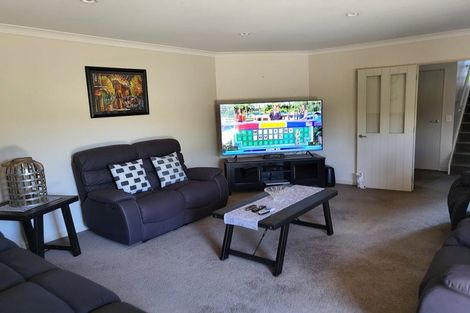 Photo of property in 10 Consort Close, Paraparaumu Beach, Paraparaumu, 5032
