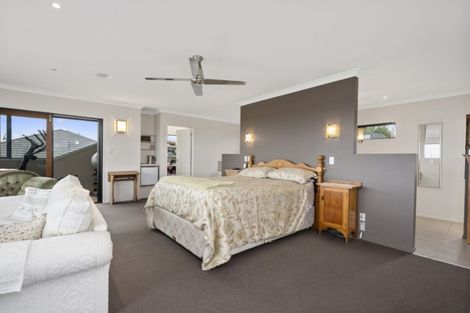 Photo of property in 105r Waikite Road, Welcome Bay, Tauranga, 3175