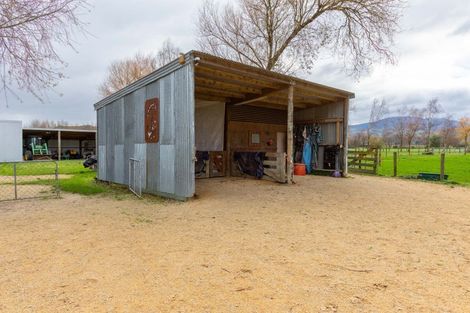 Photo of property in 1 Vogel Street, Woodville, 4920