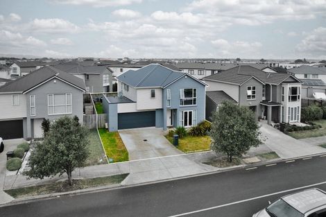 Photo of property in 5 Wairepo Street, Takanini, 2112