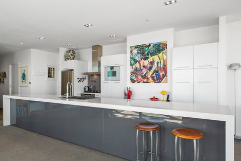 Photo of property in Sentinel Apartments, 2703/3 Northcroft Street, Takapuna, Auckland, 0622