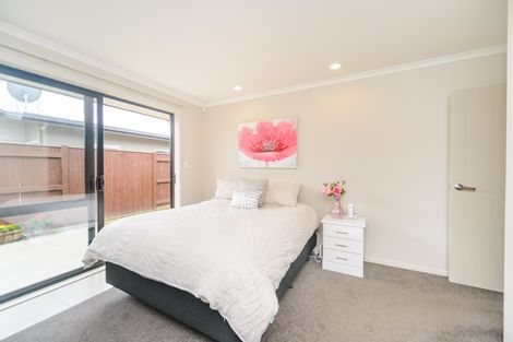 Photo of property in 2 Pegasus Place, Kelvin Grove, Palmerston North, 4414