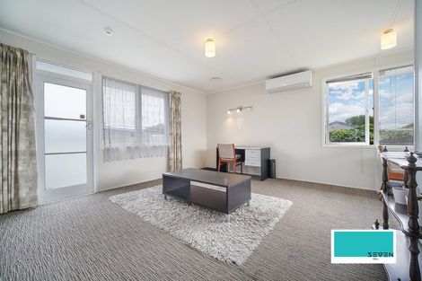 Photo of property in 5 Amethyst Place, Wiri, Auckland, 2104