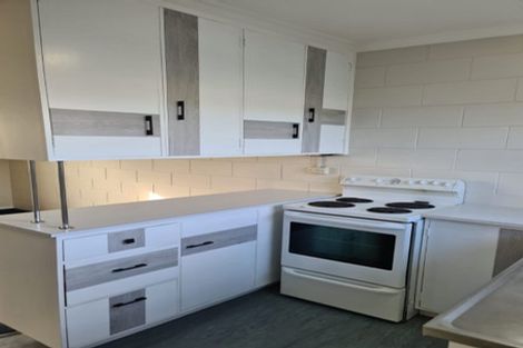 Photo of property in 20 Edgeware Road, Palmerston North, 4410