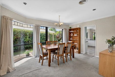 Photo of property in 4 Halesia Place, Mount Maunganui, 3116