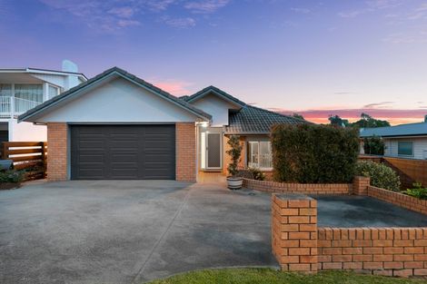 Photo of property in 210 Ngatai Road, Otumoetai, Tauranga, 3110