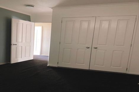 Photo of property in 30 Magnolia Drive, Waiuku, 2123