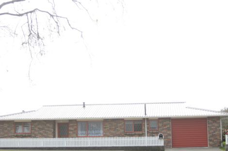 Photo of property in 3/68 Regan Street, Stratford, 4332