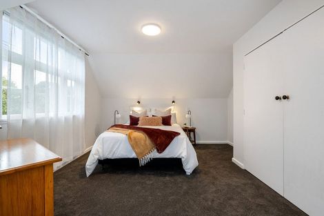 Photo of property in 30 Ngatitoa Street, Tawa, Wellington, 5028