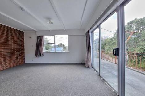 Photo of property in 5a Randwick Road, Northland, Wellington, 6012