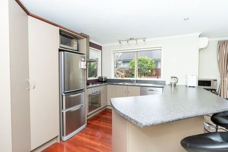 Photo of property in 9 Saint James Drive, Huntington, Hamilton, 3210