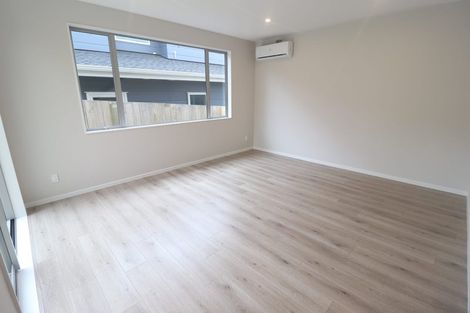 Photo of property in 2a Crystal Avenue, Te Atatu South, Auckland, 0602