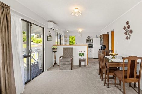 Photo of property in 1 Government Road, Raglan, 3225