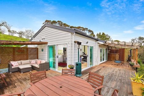 Photo of property in 169 Inland Road, Helensville, 0875