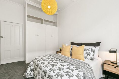 Photo of property in 5 Herald Terrace, Berhampore, Wellington, 6023