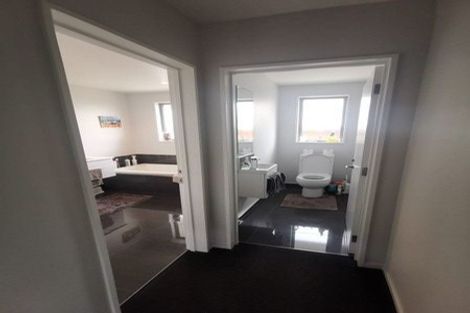 Photo of property in 5 Marble Court, Rolleston, 7614