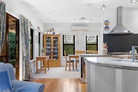 Photo of property in 68 Devon Street, Arrowtown, 9302