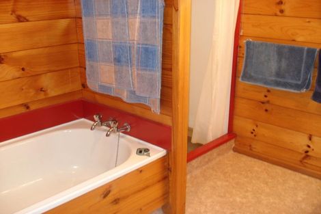 Photo of property in 224 Cannon Hill Crescent, Mount Pleasant, Christchurch, 8081