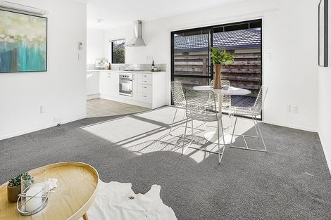 Photo of property in 7b Frances Street, Hamilton East, Hamilton, 3216