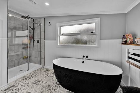 Photo of property in 1288 Normanby Road, Manaia, Hawera, 4678