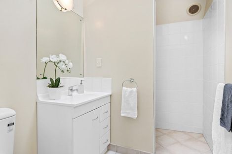 Photo of property in 2/1010 Colombo Street, St Albans, Christchurch, 8014