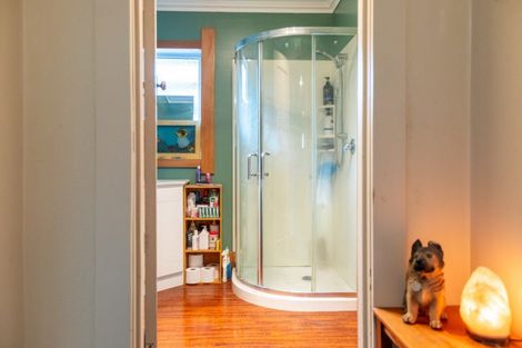 Photo of property in 1 Vogel Street, Woodville, 4920