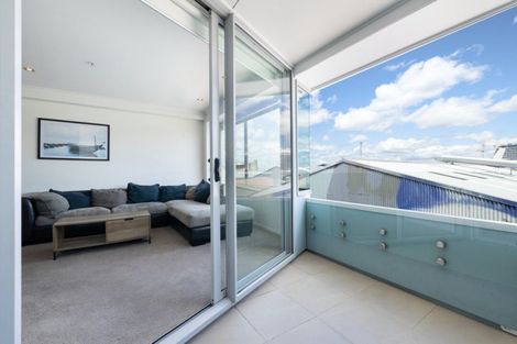 Photo of property in 211/332 Maunganui Road, Mount Maunganui, 3116
