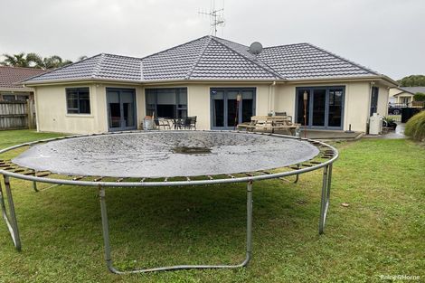 Photo of property in 304 Gravatt Road, Papamoa Beach, Papamoa, 3118