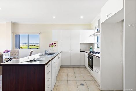 Photo of property in 1/150 Chapel Road, Flat Bush, Auckland, 2019