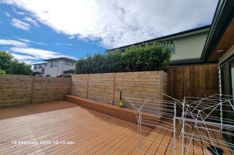 Photo of property in 15 Meteor Place, Schnapper Rock, Auckland, 0632