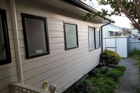 Photo of property in 21 Dahlstrom Grove, Kelvin Grove, Palmerston North, 4414