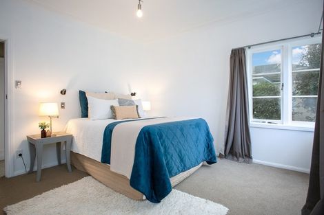 Photo of property in 42 Grey Street, Cambridge, 3434