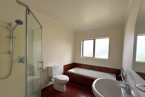 Photo of property in 10 Glendhu Road, Bayview, Auckland, 0629