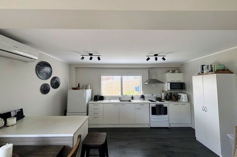Photo of property in 28 Cape Hill Road, Pukekohe, 2120