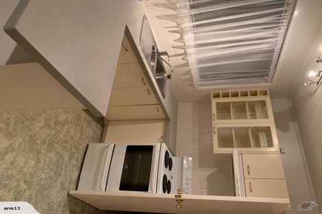 Photo of property in 1/34 Darren Crescent, Half Moon Bay, Auckland, 2012