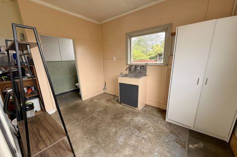 Photo of property in 63 Elles Road, Otautau, 9610