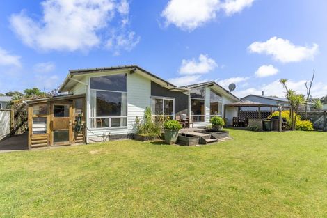 Photo of property in 34 Scott Avenue, Otaki Beach, Otaki, 5512
