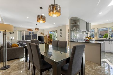 Photo of property in 8 Jelicich Court, Henderson, Auckland, 0612