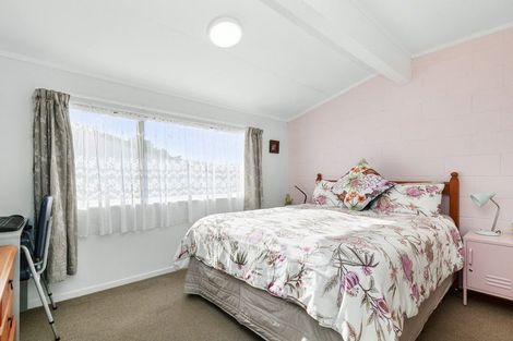 Photo of property in 3/29 Main Road, Tawa, Wellington, 5028