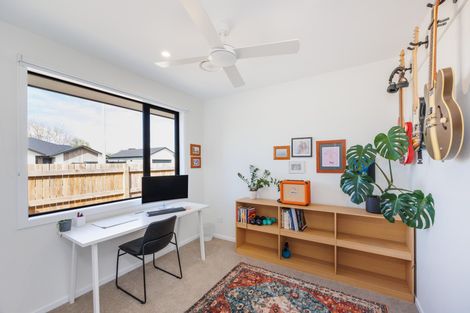 Photo of property in 85 Freedom Drive, Kelvin Grove, Palmerston North, 4470