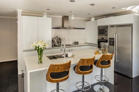 Photo of property in 202 Westchester Drive, Churton Park, Wellington, 6037