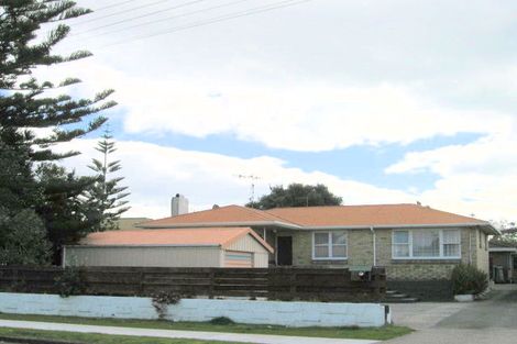 Photo of property in 71 Concord Avenue, Mount Maunganui, 3116