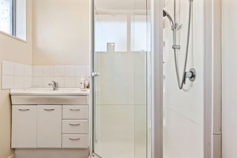 Photo of property in 15 Dovedale Avenue, Ilam, Christchurch, 8041