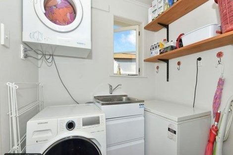 Photo of property in 12 Cartwright Road, Onerahi, Whangarei, 0110