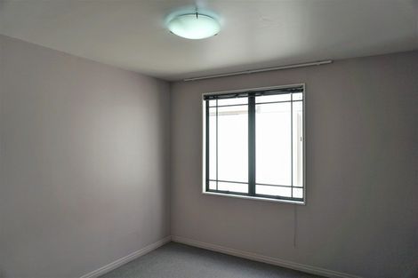 Photo of property in St James Courts, 4/77 Gloucester Street, Christchurch Central, Christchurch, 8013