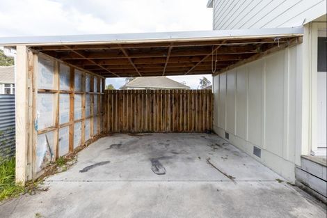 Photo of property in 3 Renfrew Place, Highbury, Palmerston North, 4412