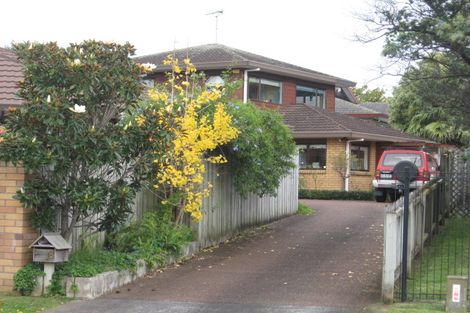 Photo of property in 2/18 Britannia Place, Half Moon Bay, Auckland, 2012