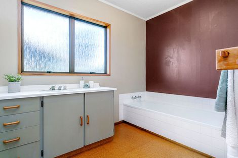 Photo of property in 84a Hall Street, Cambridge, 3434